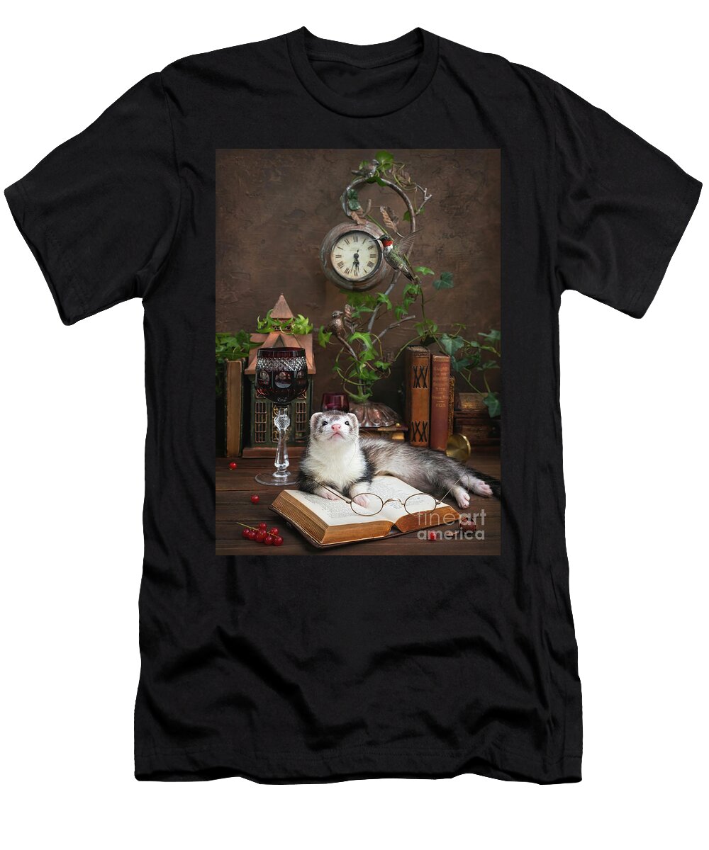 Book Nerd Darya Zelentsova T-Shirt